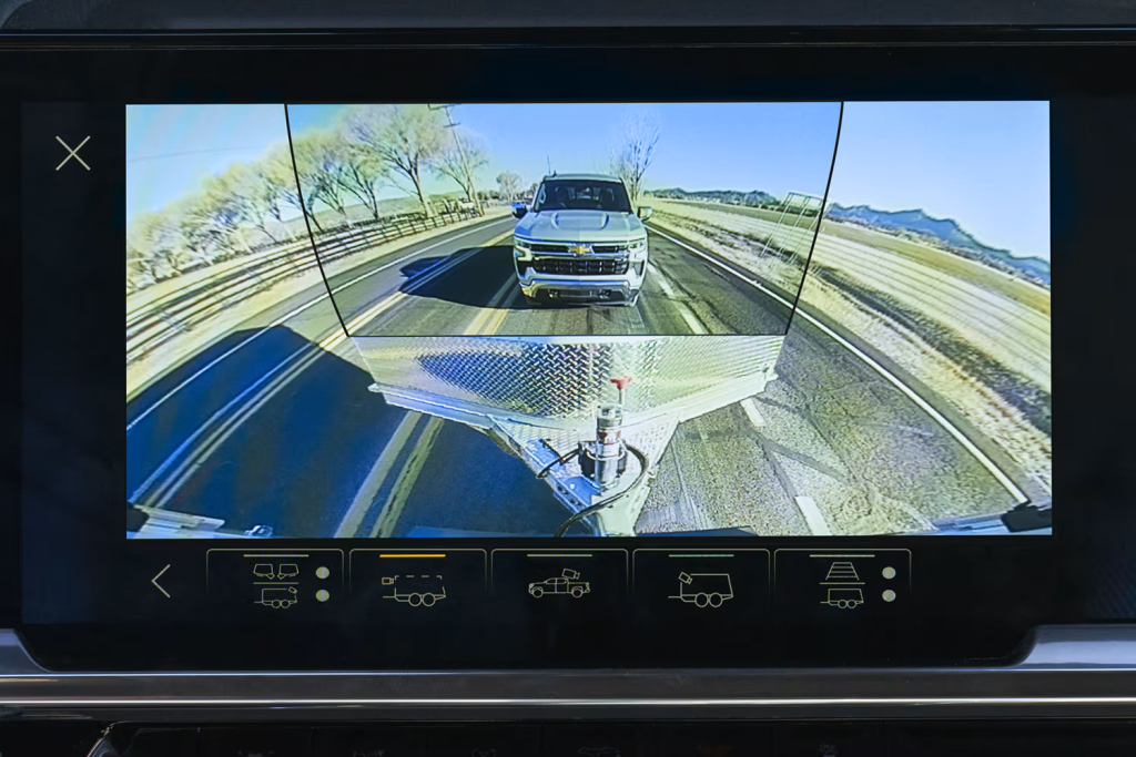 Available Towing Technology for the Silverado 1500 