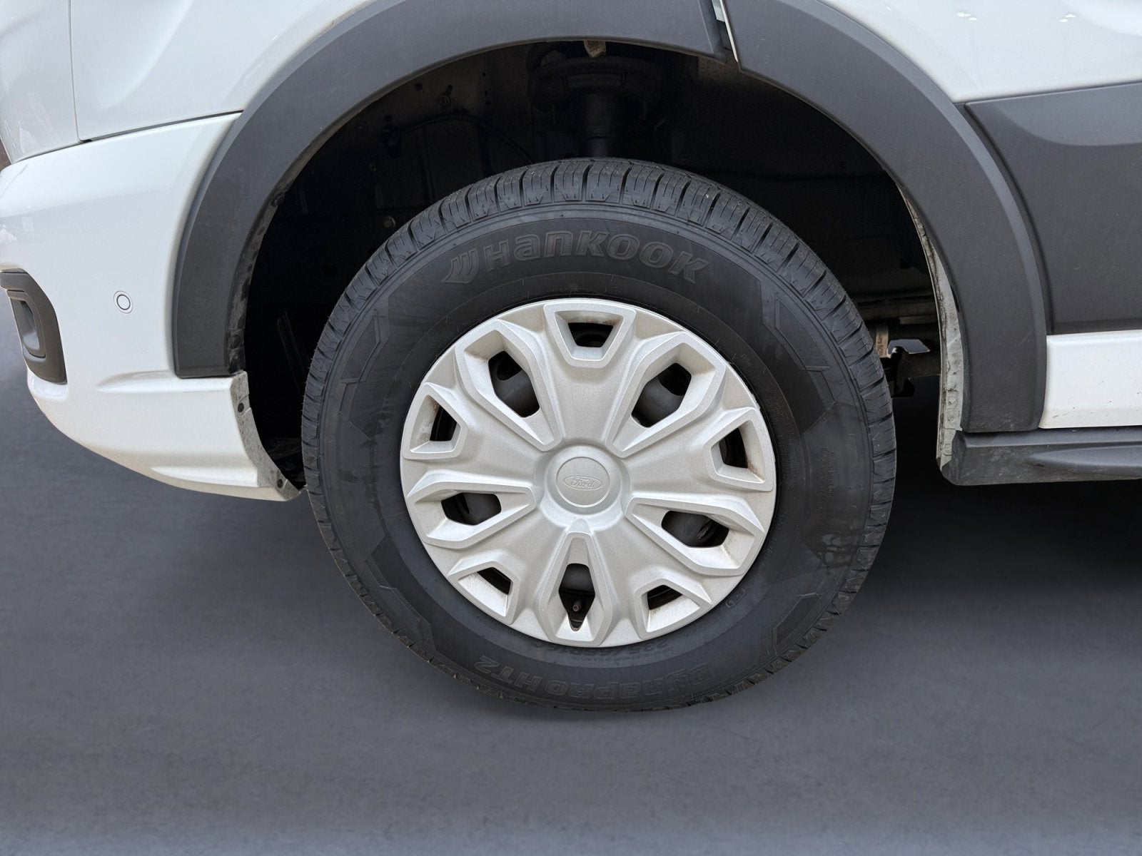 2023 Ford Transit Passenger Wagon XL