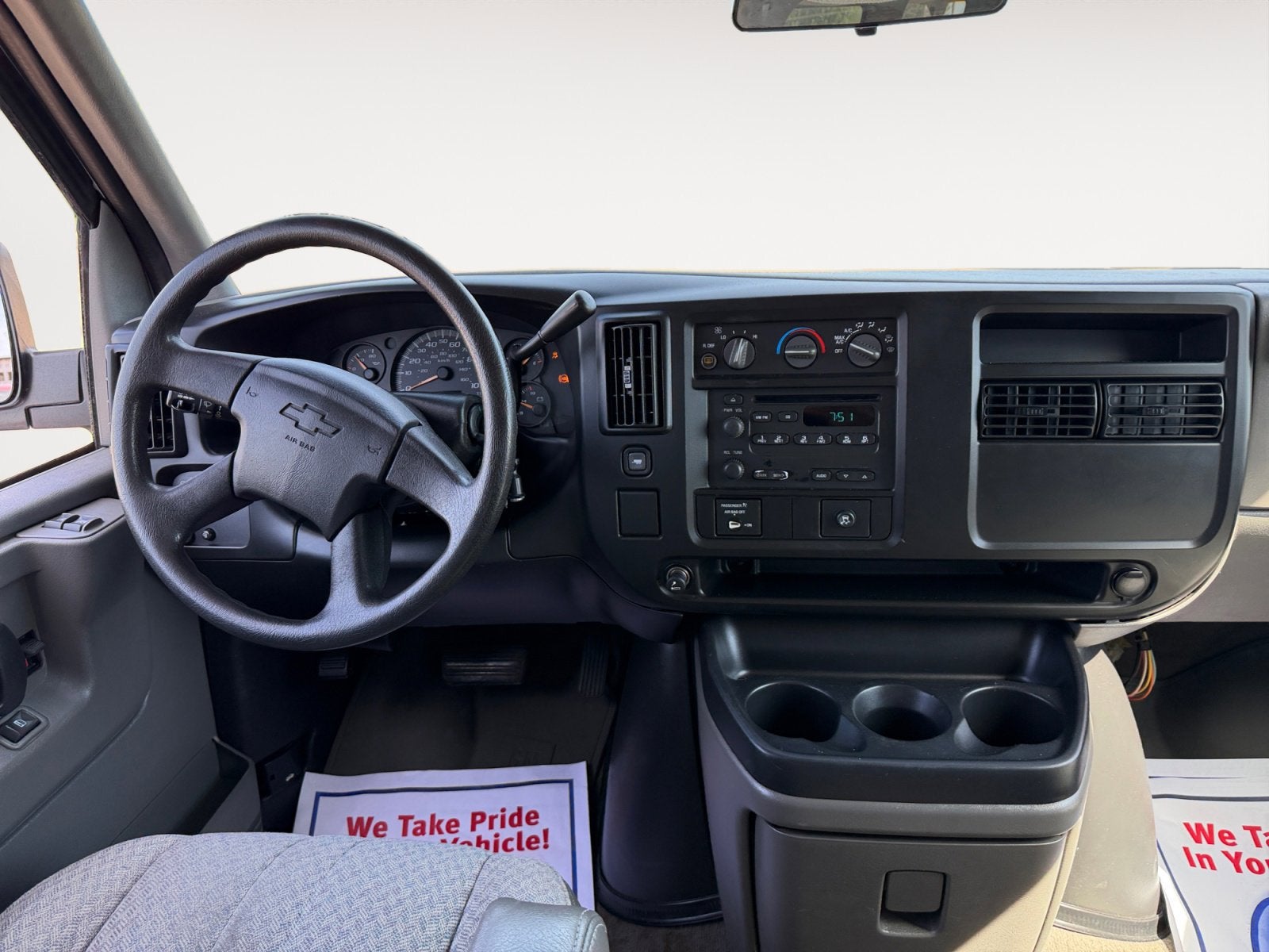 2004 Chevrolet Express Passenger 3500 NA