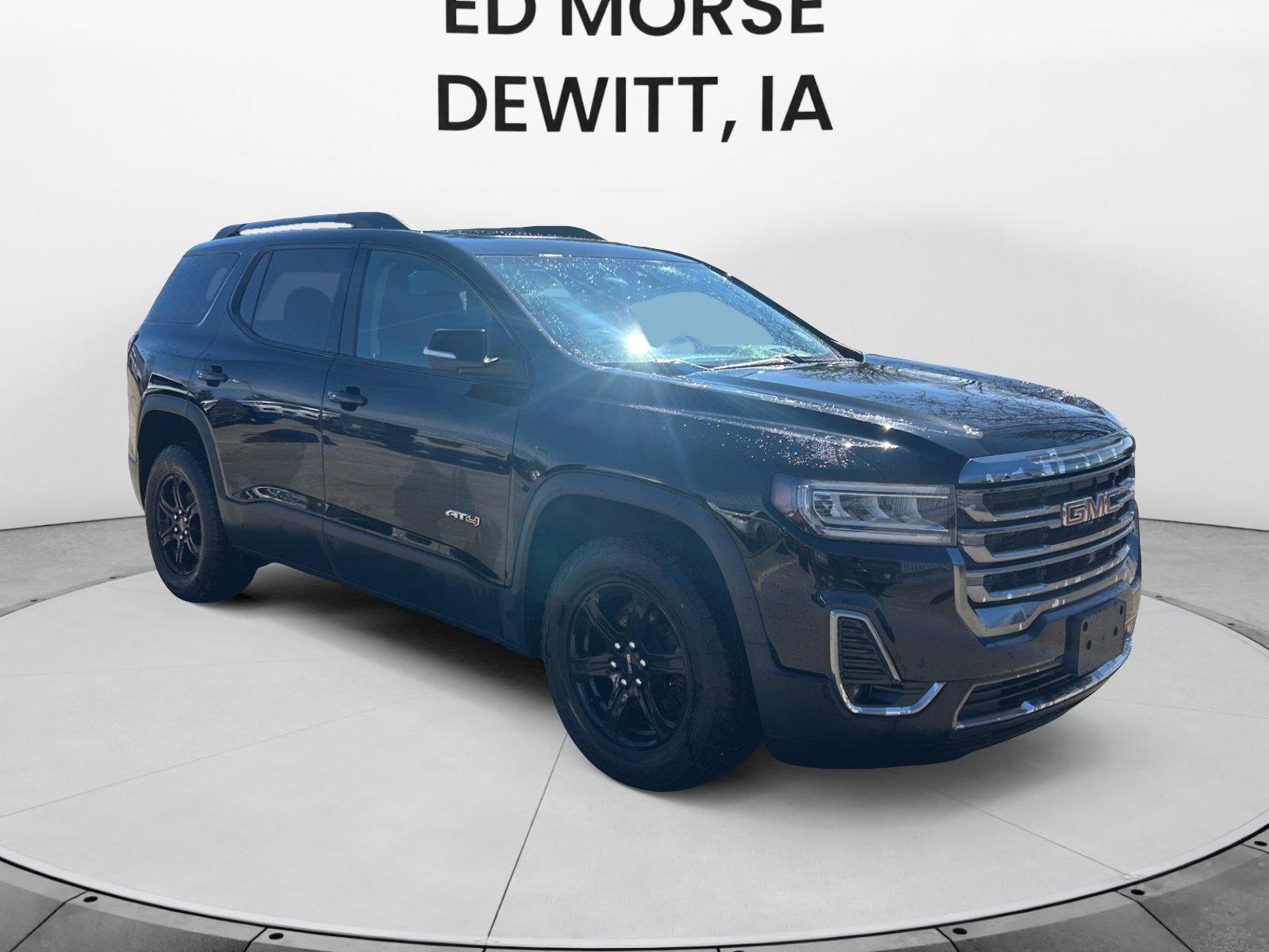2023 GMC Acadia AT4