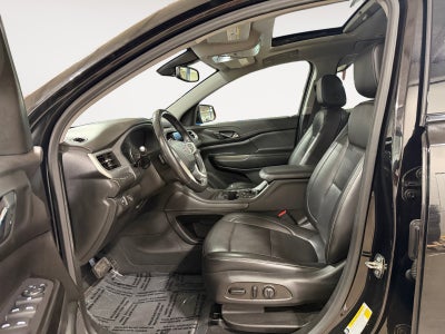 2022 GMC Acadia SLT