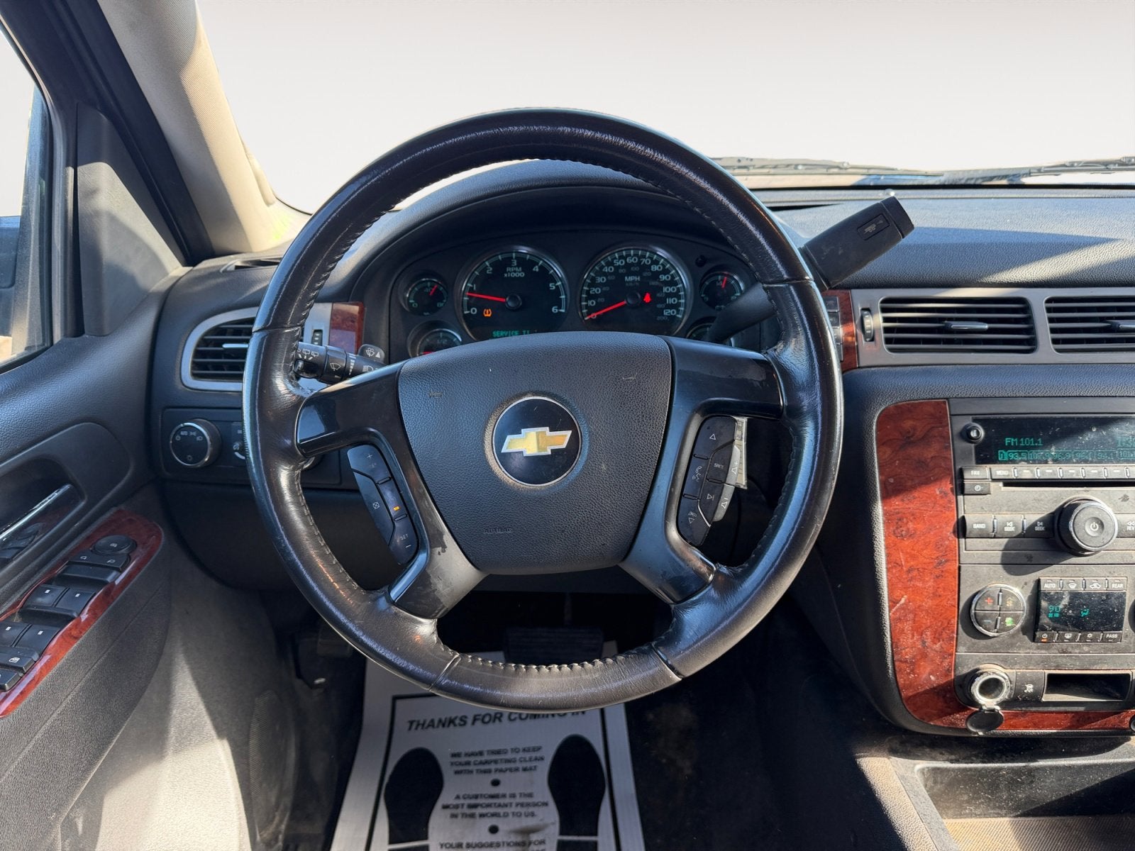 2010 Chevrolet Suburban LS