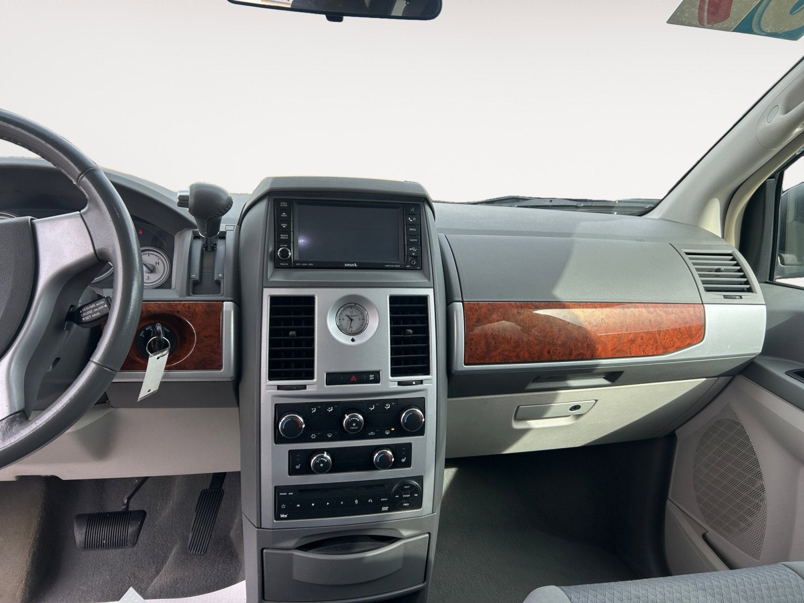 2009 Chrysler Town & Country Touring