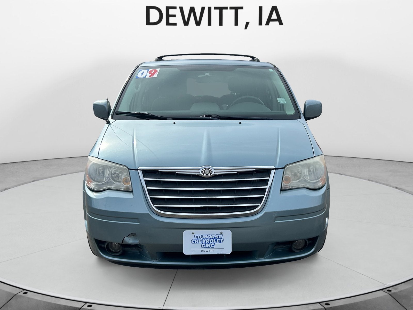 2009 Chrysler Town & Country Touring