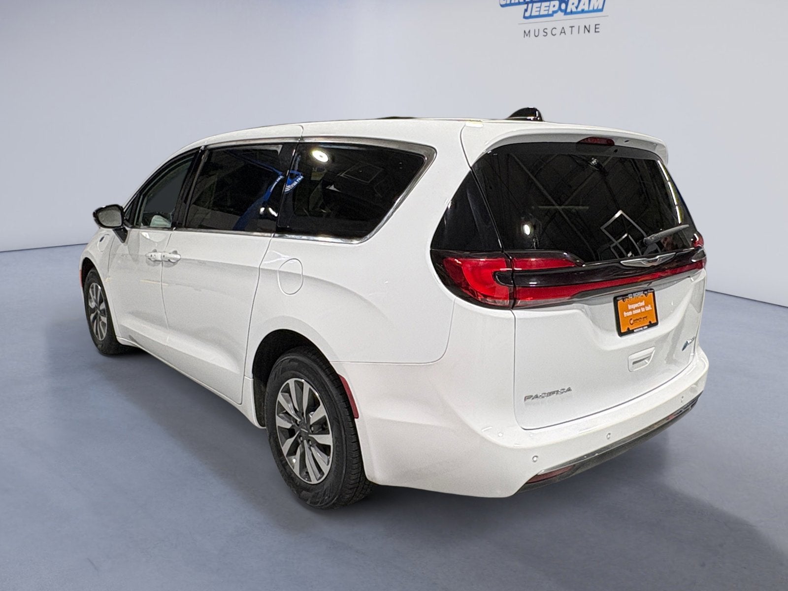 2024 Chrysler Pacifica Hybrid Select