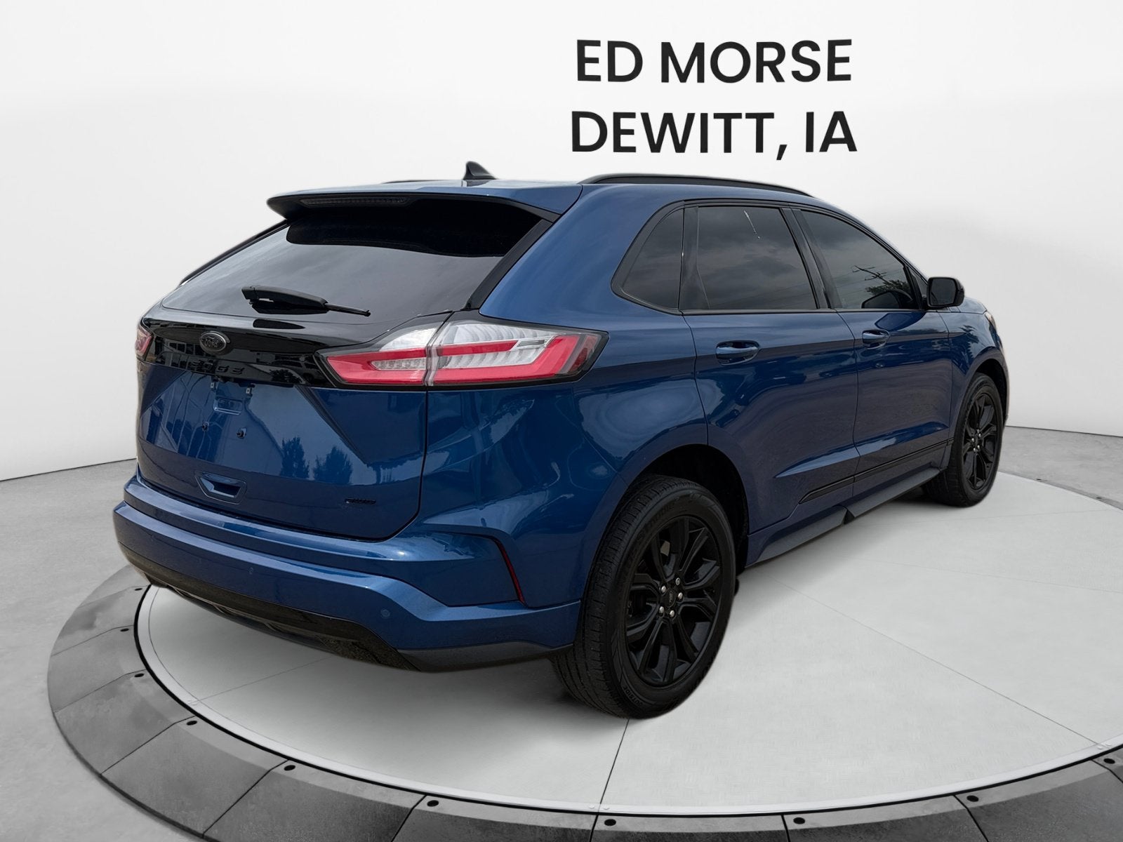 2022 Ford Edge SE