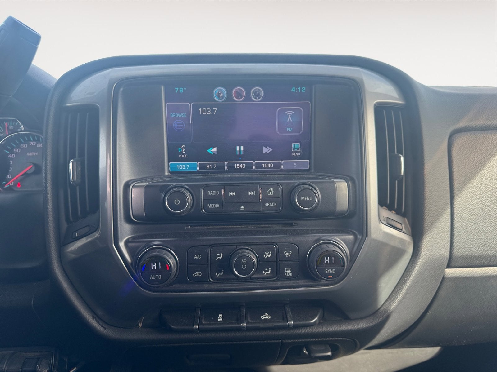 2015 Chevrolet Silverado 1500 LT