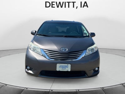 2012 Toyota Sienna XLE