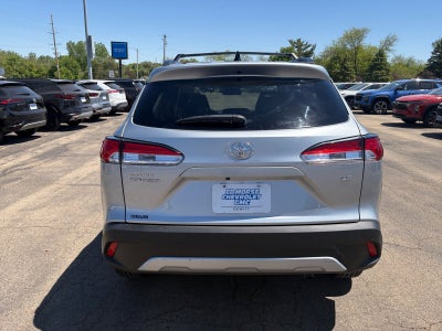 2025 Toyota Corolla Cross LE