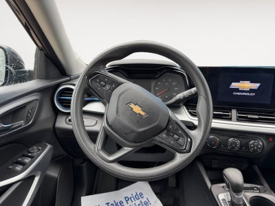 2025 Chevrolet Trax LS