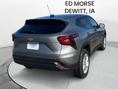 2025 Chevrolet Trax LS