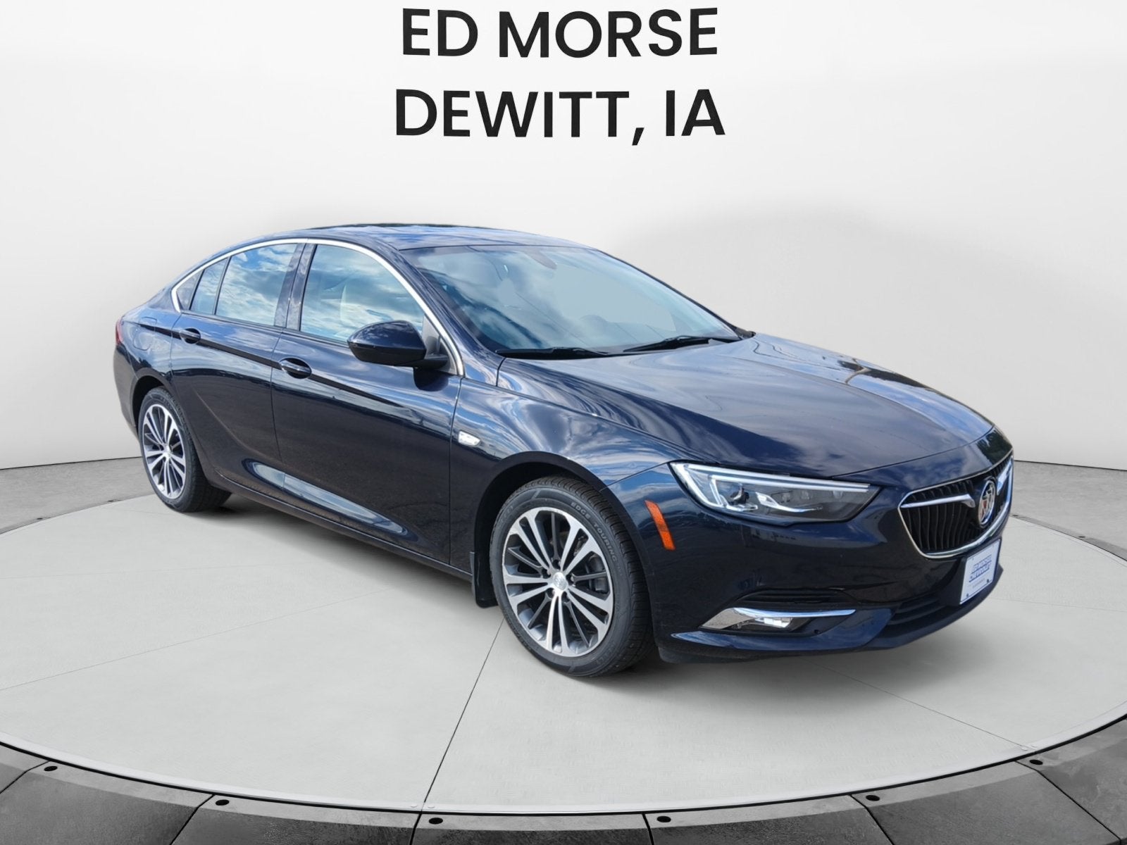 2018 Buick Regal Sportback Essence