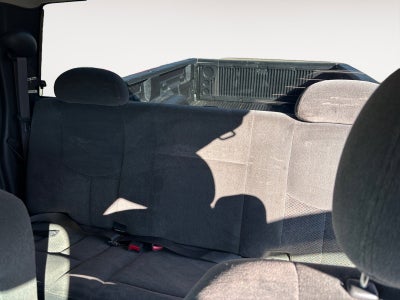 2005 Chevrolet Silverado 3500 HD LS