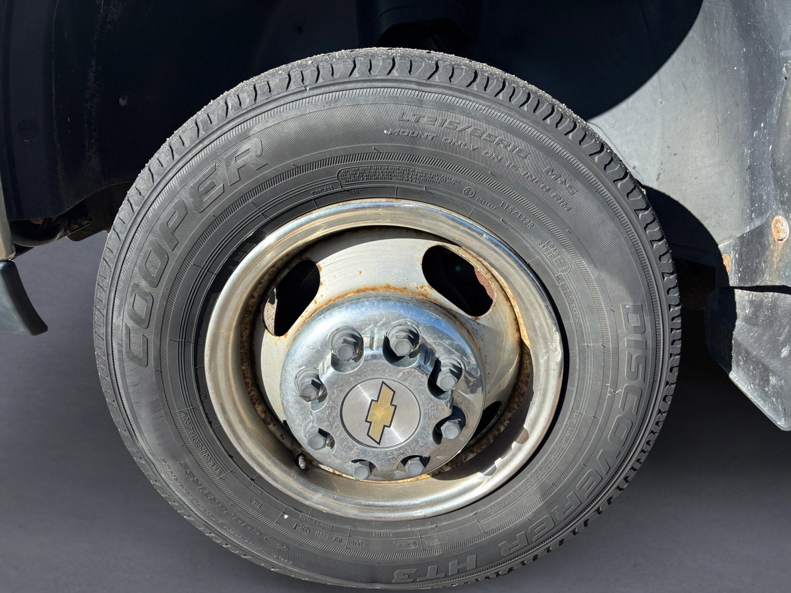 2005 Chevrolet Silverado 3500 HD LS