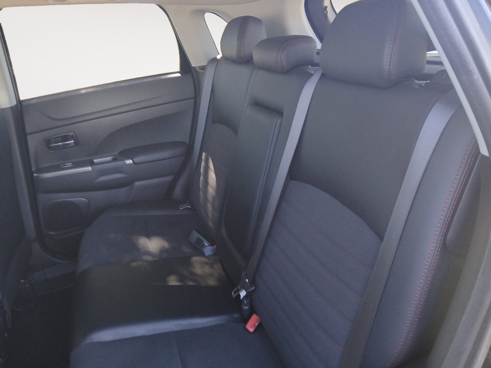2024 Mitsubishi Outlander Sport S