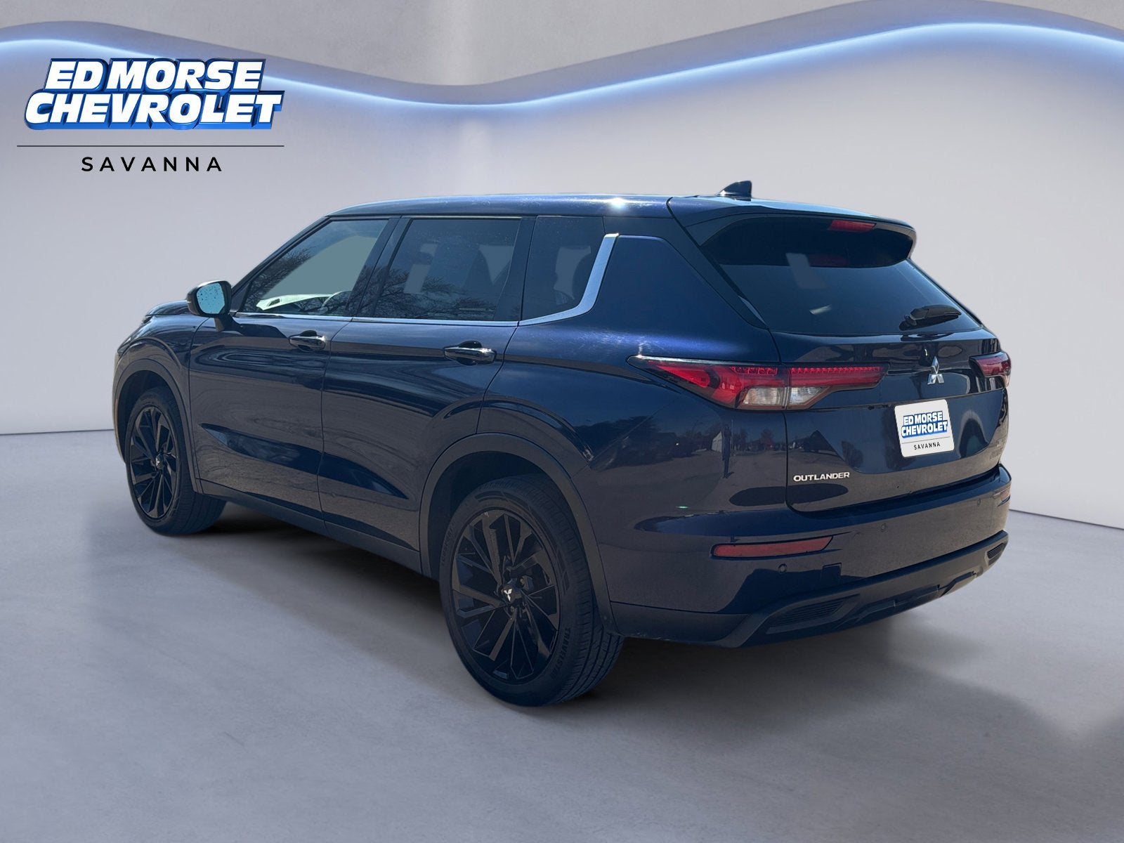 2023 Mitsubishi Outlander SE